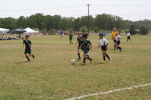 2011/04(April)/soccer/640x480_2011-04-30-Soccer Tournament-152.JPG